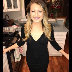 Meet your Posher, Elissa